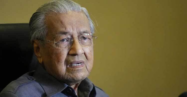 মালয়েশিয়ার সাবেক প্রধানমন্ত্রী মাহাথির মোহাম্মদ আবারও হাসপাতালে