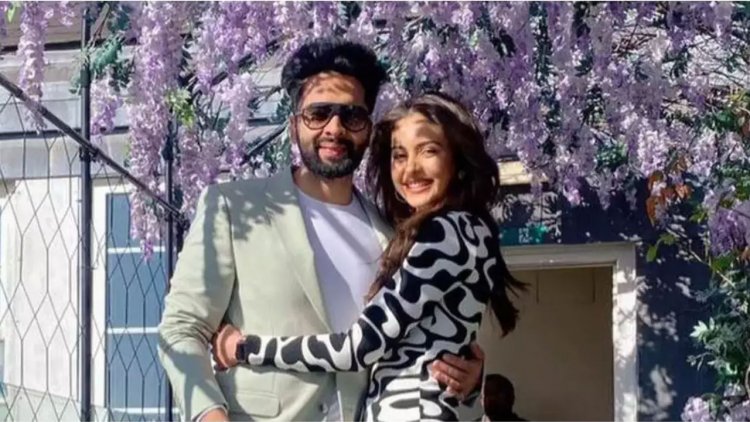 বিদেশে নয় দেশের মাটিতেই বিয়ের পরিকল্পনা রকুল-জ্যাকির