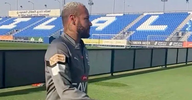 স্থুল শরীর নিয়ে অনুশীলনে নেইমার, আল হিলাল ভক্তের খোঁচা