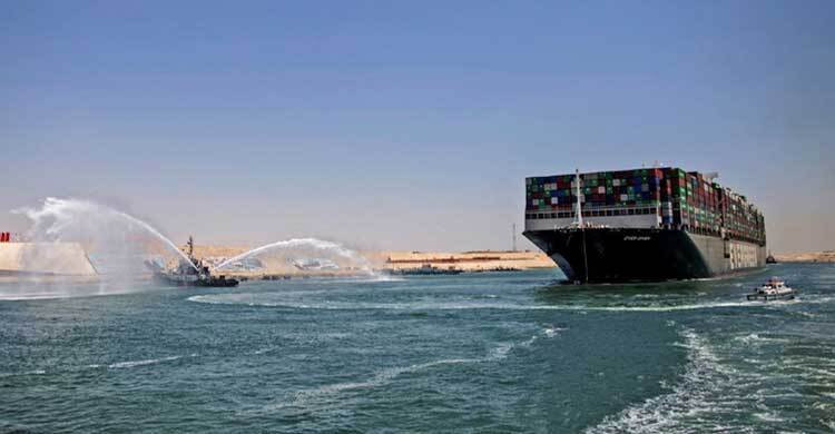  হুথি আক্রমণে সুয়েজ খালের আয় কমেছে ৫০ শতাংশ: মিশর
