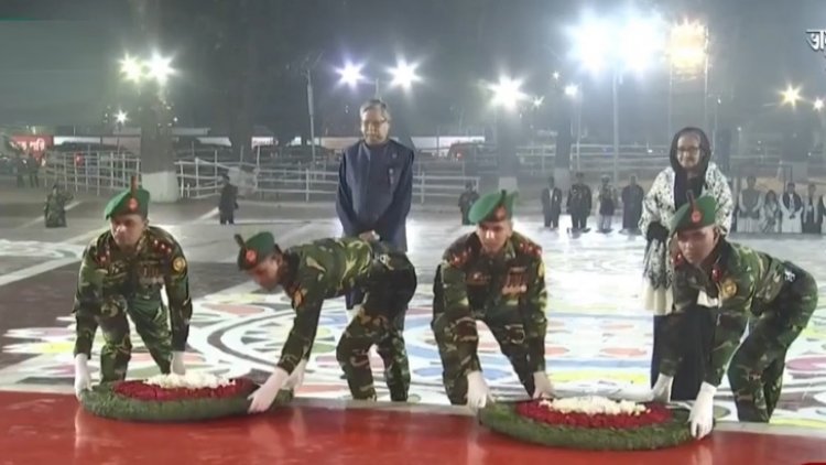 ভাষা শহীদদের প্রতি রাষ্ট্রপতি-প্রধানমন্ত্রীর শ্রদ্ধা