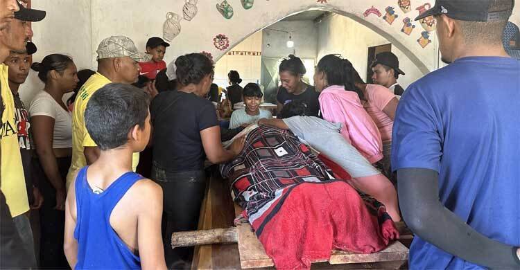ভেনেজুয়েলায় সোনার খনি ধসে নিহত ২৩