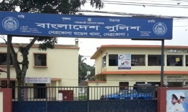 টাকা না দেওয়ায় শ্বশুরবাড়িতে স্ত্রীকে ‍কুপিয়ে হত্যা 