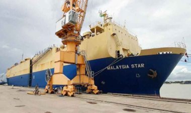 মোংলায় বড় জাহাজ ভেড়াতে বড় উদ্যোগ