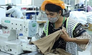 বেতন-বোনাস-বকেয়া দিতে গার্মেন্টস মালিকদের ধার-দেনা