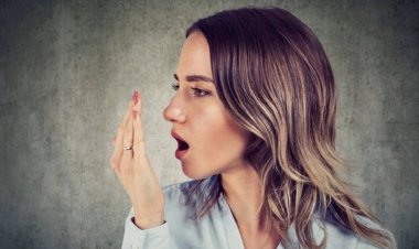 সারা দিন রোজা রেখে মুখে দুর্গন্ধ হচ্ছে? এর থেকে মুক্তির উপায়?