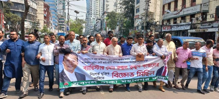 মাফিয়া সরকার মানুষের শেষ আশ্রয়স্থল সুপ্রিম কোর্টকেও অপবিত্র করেছে: রিজভী 