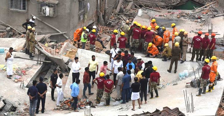  কলকাতায় নির্মাণাধীন ভবনে ধস, নিহত ৭   