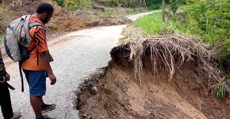 পাপুয়া নিউ গিনিতে বন্যা-ভূমিধসে ২৩ জনের মৃত্যু