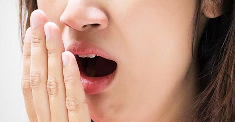 সারাদিন না খেয়ে থাকায় মুখে দুর্গন্ধ হচ্ছে, সমাধানে করণীয়