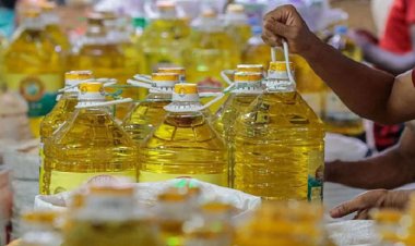 বোতলজাত সয়াবিন তেলের দাম লিটারে বাড়লো ৪ টাকা, আজ থেকে কার্যকর