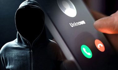 ফোন রিসিভ করলেই হারিয়ে যেতে পারে গুরুত্বপূর্ণ তথ্য