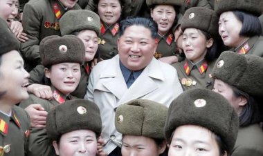 ২৫ জন সুন্দরীকে নিয়ে গঠিত কিম জং উনের 'প্লেজার স্কোয়াড'