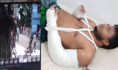 শ্রেণিকক্ষে ঢুকে মাদ্রাসা ছাত্রীকে ইভটিজিং, প্রতিবাদ করায় শিক্ষককে পিটিয়ে জখম