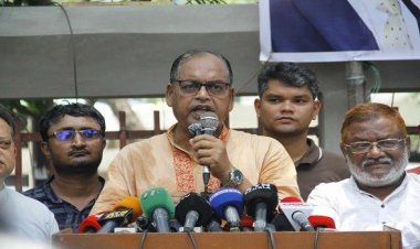 আজিজ-বেনজিরের দুর্নীতির দায় সরকার এড়াতে পারে না: দুদু