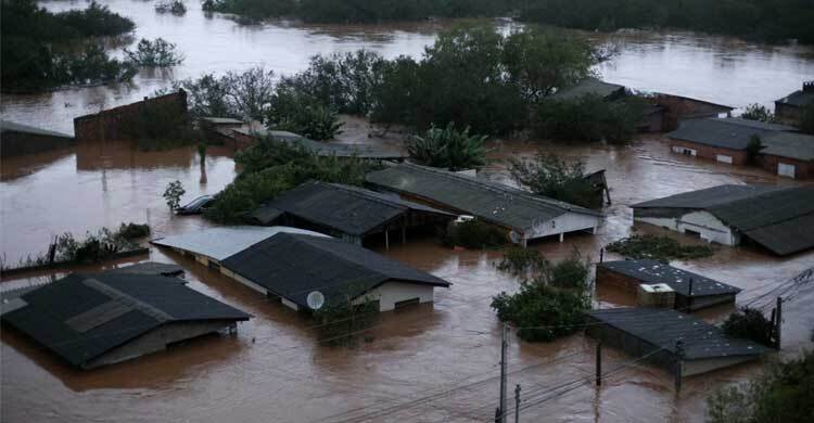 ব্রাজিলে ভয়াবহ বন্যায় নিহত ৫৭, ঘরছাড়া ৭০ হাজার মানুষ