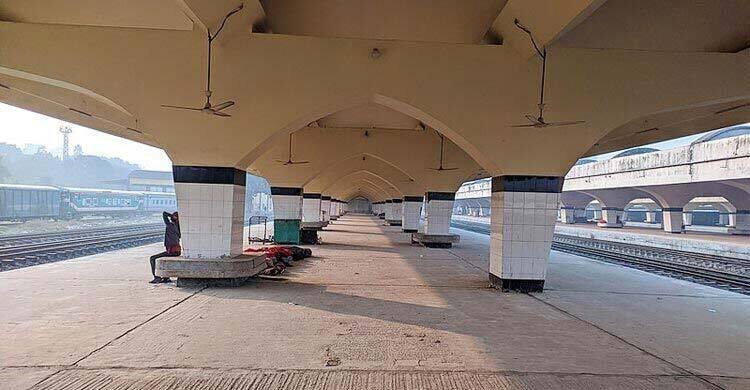  কমলাপুর রেলস্টেশনের প্ল্যাটফর্ম থেকে মরদেহ উদ্ধার