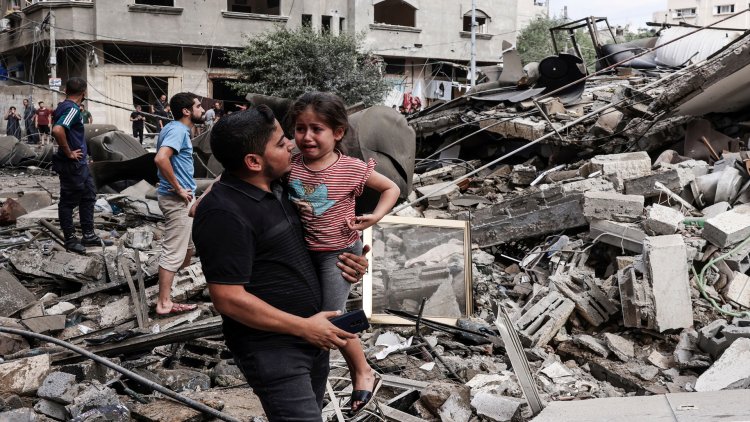 গাজায় ২৪ ঘণ্টায় ইসরাইলের হামলায় নিহত ১২১ ফিলিস্তিনি