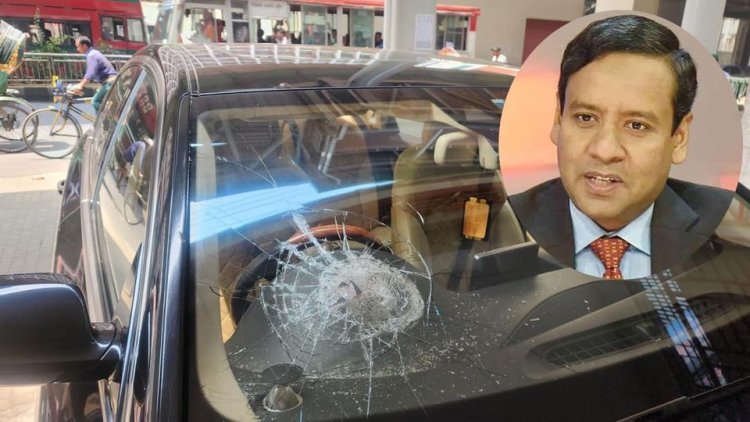 গোলাম মাওলা রনির গাড়িতে হামলা