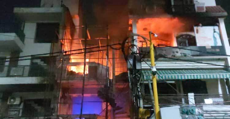  দিল্লিতে শিশু হাসপাতালে আগুন, ৭ নবজাতকের মৃত্যু