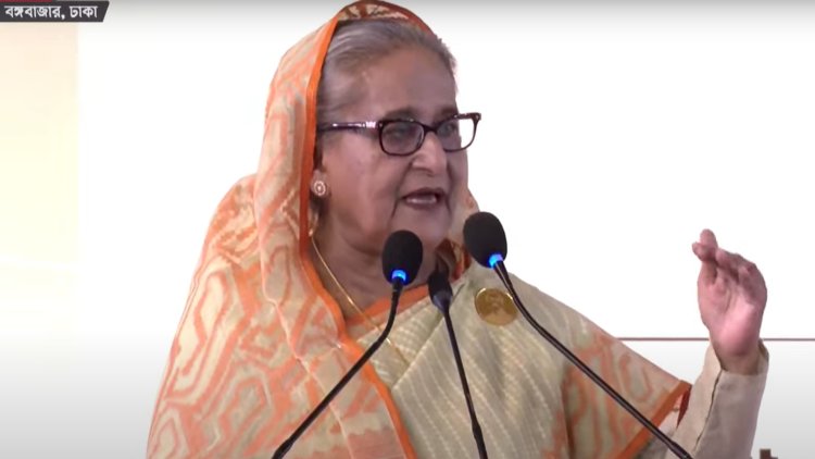 ঘূর্ণিঝড়ে ক্ষতিগ্রস্ত মানুষের পাশে দাঁড়াতে প্রধানমন্ত্রীর নির্দেশ