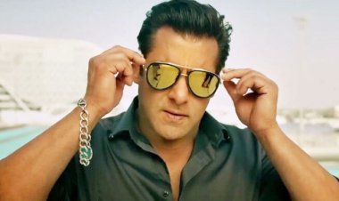  সালমানকে বিয়ের দাবিতে তার বাড়ির সামনে এক নারী