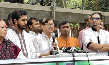 আজিজ-বেনজীরদের দিয়েই ক্ষমতা দখল করেছে আওয়ামী লীগ: মান্না