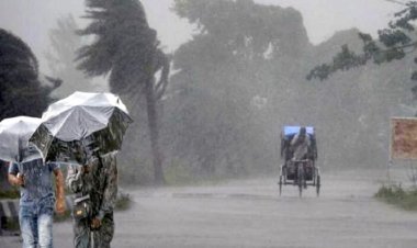 রাজধানীসহ ১৩ জেলায় ঝড়ের আভাস