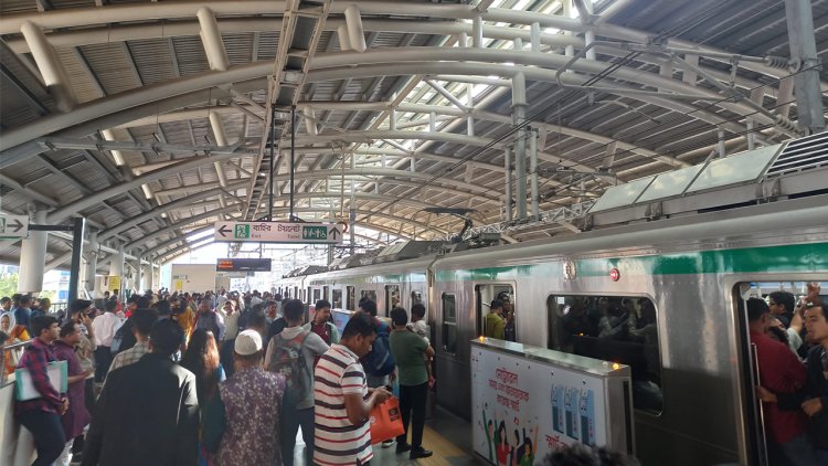 ১৯ জুন থেকে নতুন সময়ে চলবে মেট্রোরেল