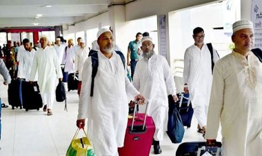 দেশে ফিরেছেন ৩৬,৭৪৭ বাংলাদেশি হাজি, মৃত্যু ৫৬