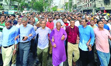 যুবদলের নতুন কমিটিকে স্বাগত জানিয়ে নয়াপল্টনে আনন্দ মিছিল