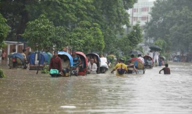 পানিতে ডুবে বিকল অনেক যান, যে পরামর্শ দিল ডিএমপি