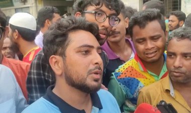 ‘ছাত্রলীগ বহিরাগত সন্ত্রাসীদের ঢাবি ক্যাম্পাসে এনে হামলা করছে’