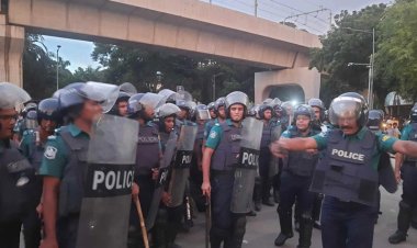 কোটা আন্দোলনকারীদের হটাতে অ্যাকশনে পুলিশ