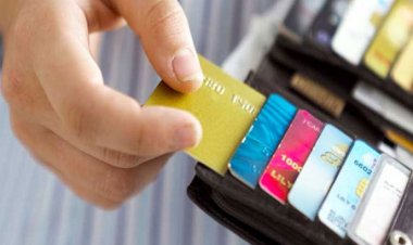 ক্রেডিট কার্ডে লেনদেন কমেছে