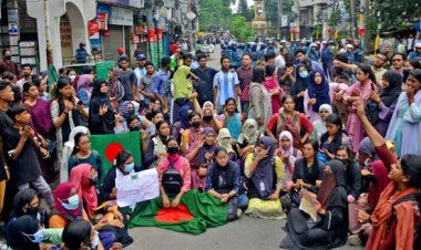রাষ্ট্রীয় শোককে প্রত্যাখ্যান করে নতুন কর্মসূচি আন্দোলনকারীদের