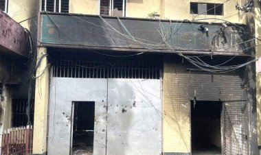 নরসিংদী কারাগারে হামলা: পাঁচ কর্মকর্তাসহ ৮২ কারারক্ষী সাময়িক বরখাস্ত