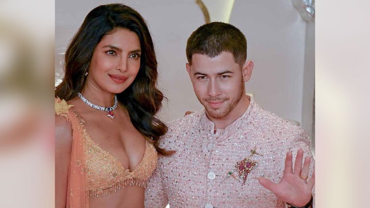 অনন্ত-রাধিকার বিয়েতে খেতেই পারলেন না প্রিয়াঙ্কা