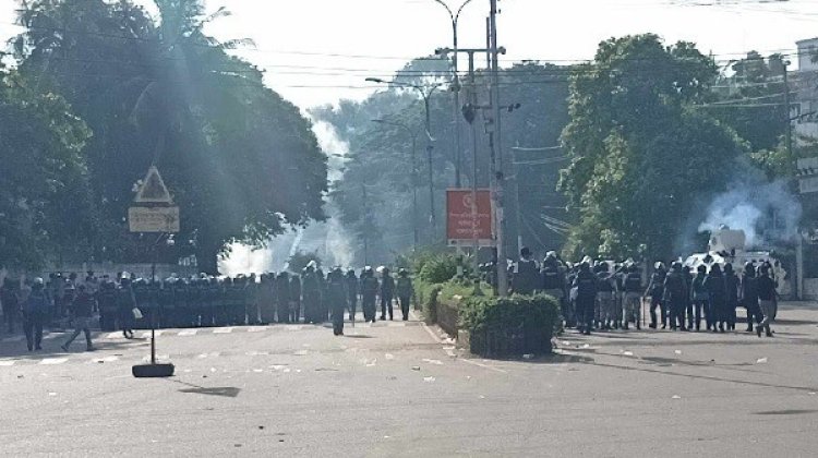 ঢাবিতে দুই শিক্ষার্থী গুলিবিদ্ধ, আহত ৫ সাংবাদিক