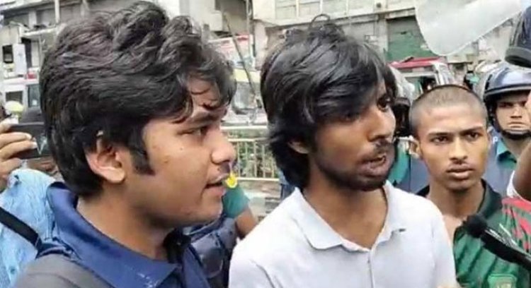 পল্টন থেকে ঢাবির ২ ছাত্রসহ ৪ জন আটক 