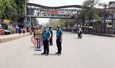  সন্ধ্যা ৬টা থেকে অনির্দিষ্টকালের জন্য কারফিউ