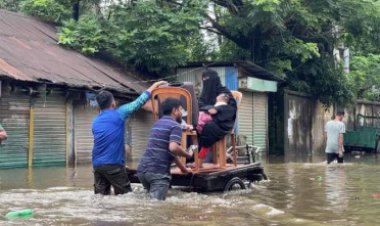 আচমকা বন্যায় বিপর্যস্ত ৮ জেলা