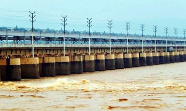 ফারাক্কার ১০৯ গেট খুলে দিয়েছে ভারত