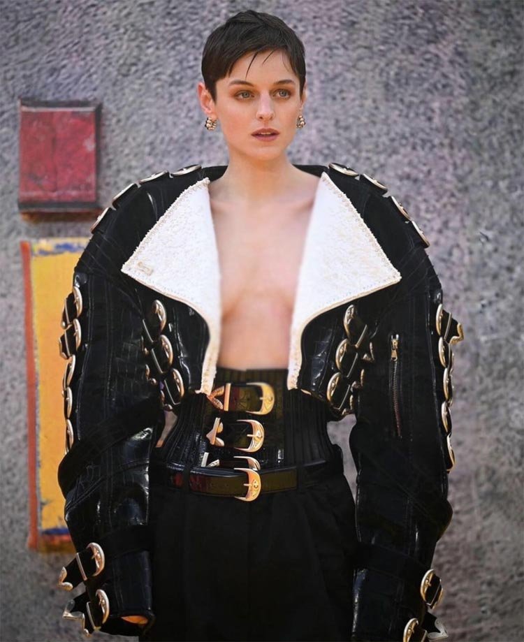  কে এই লেডি ‘ডেডপুল’