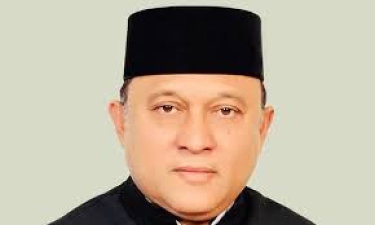 সাবেক হুইপ কমলসহ ১৫০ জনের নামে মামলা