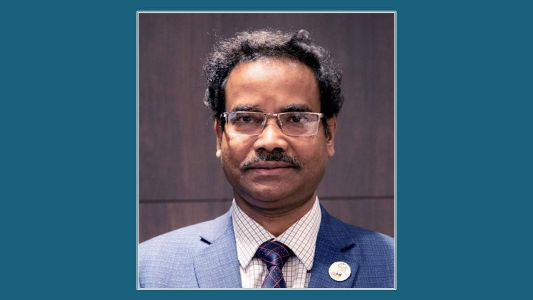 সিনিয়র সচিব আহমেদ মুনিরুছ সালেহীনকে ওএসডি