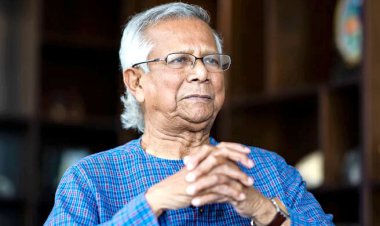  পিটিআই’কে ড. ইউনূস : ফেরত চাওয়ার আগ পর্যন্ত ভারতে হাসিনার মুখ বন্ধ রাখতে হবে