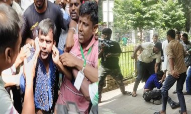 আদালত চত্বরে কান ধরে ওঠবস ও মারপিট, বিএনপিকে দায়ী করলেন হিরো আলম