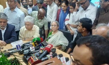 পোশাক শ্রমিকদের দাবি মেনে নেয়ার সিদ্ধান্ত