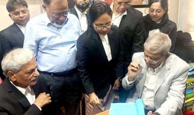 পঞ্চদশ সংশোধনীর রিটে পক্ষভুক্ত হলেন মির্জা ফখরুল